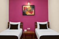 Clubhouse World Hotel Jakarta Bandengan