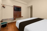 Clubhouse World Hotel Jakarta Bandengan