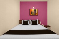 Clubhouse World Hotel Jakarta Bandengan