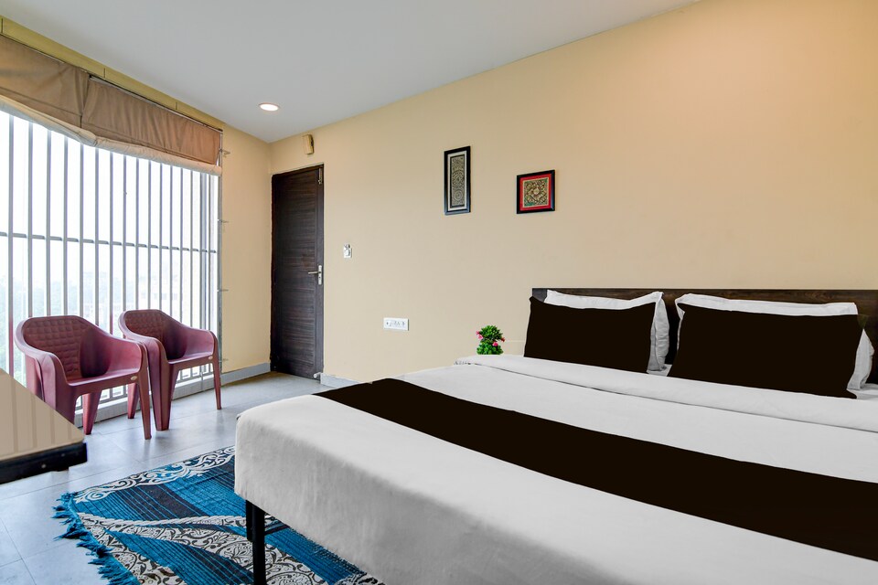Hotel O Bangur Aura , New Town, Kolkata