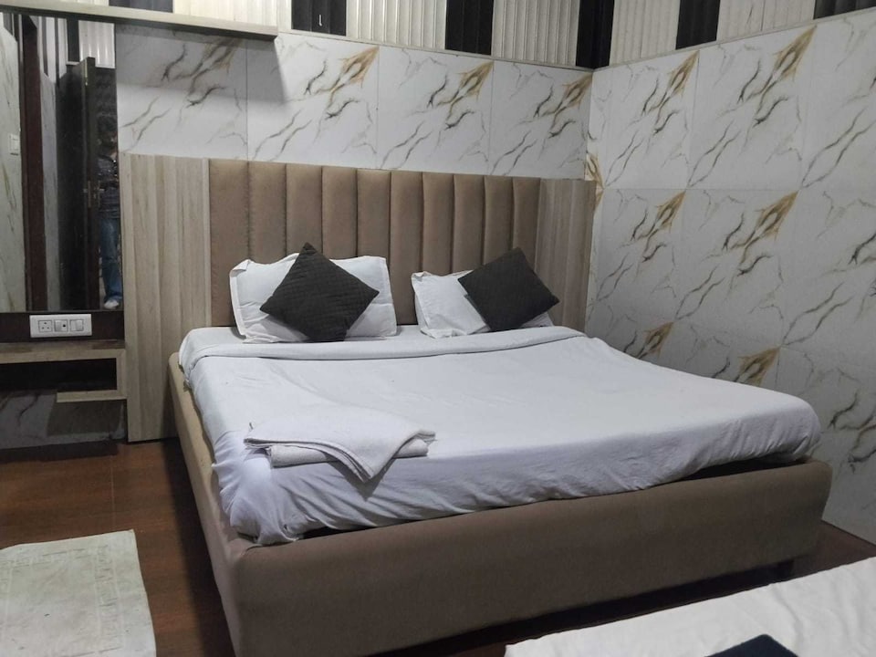 Hotel O Bless Inn, Golden Temple Road Amritsar, Amritsar