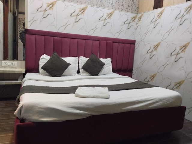 Hotel O Bless Inn