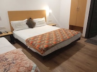 Hotel O Bless Inn