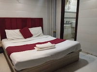 Hotel O IJ Grand