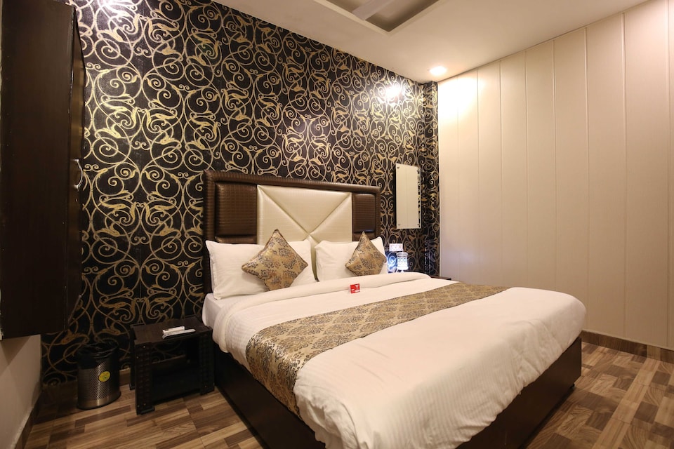 Hotel O CSJS International , Golden Temple Road Amritsar, Amritsar