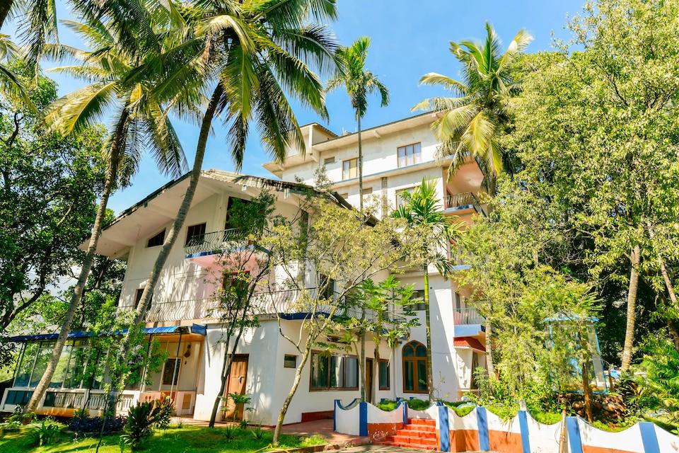 OYO 16660 Anamudi Heritage Resort, Marayoor Munnar, Munnar