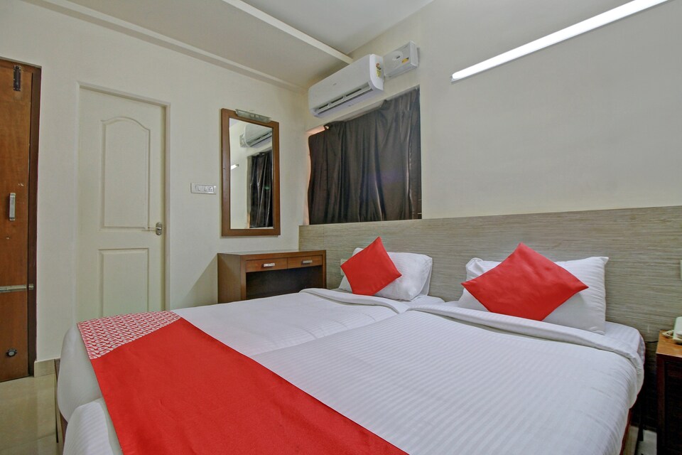 OYO 16662 Taj Residency, Bendoorwell Mangalore, Mangalore