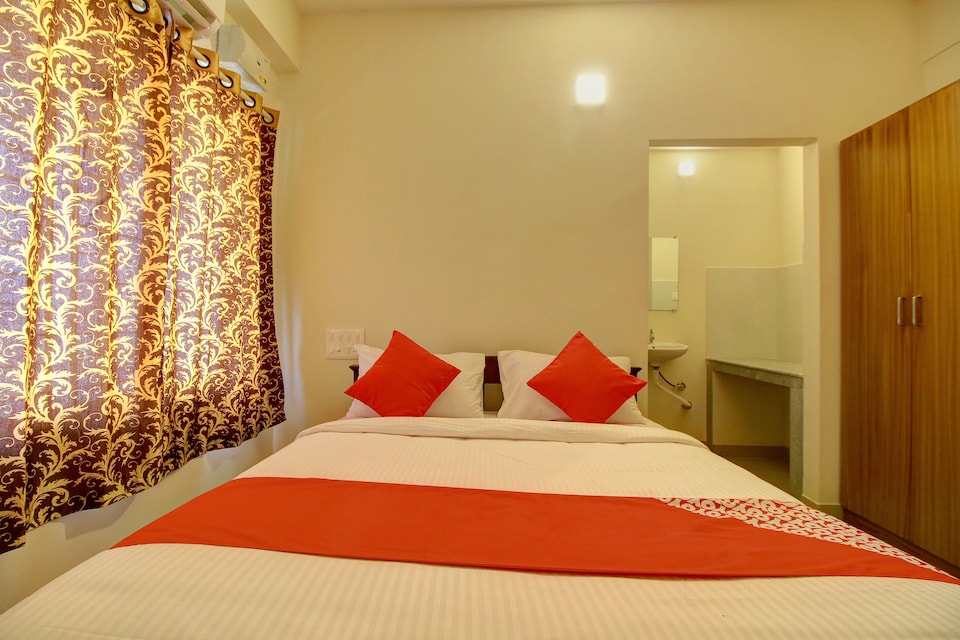 OYO 16667 Taj Palace, Bendoorwell Mangalore, Mangalore