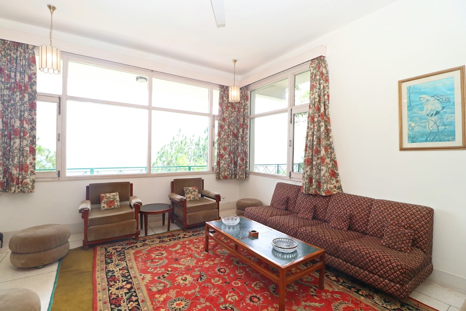 OYO Home 16680 Walnut Apartment 2 BHK, Dharampur Kasauli, Kasauli