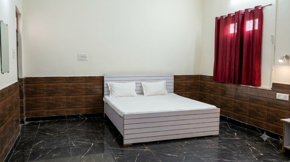 Spot On Hotel Yuva Garden, Noorpur, Noorpur