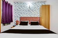 Collection O Bapat Square Formerly Riboila