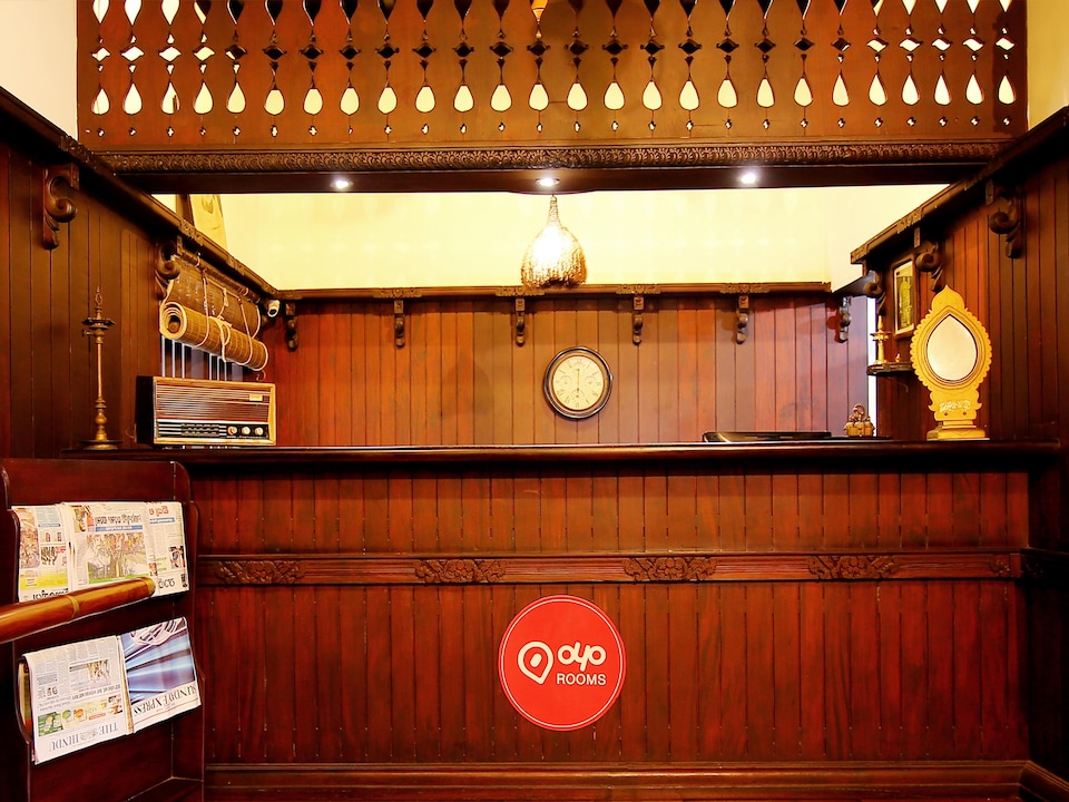 OYO 2780 Hotel Travancore Palace, NH 47 Alappuzha, Alappuzha