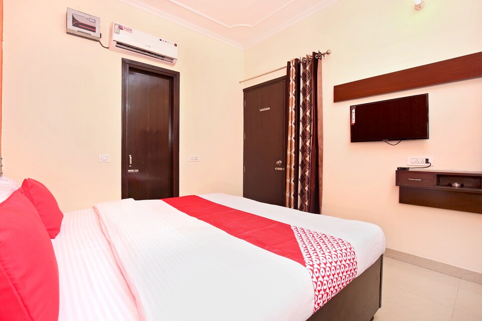 Flagship 16697 Hotel Randhawa, Railway Station Chandigarh, Chandigarh