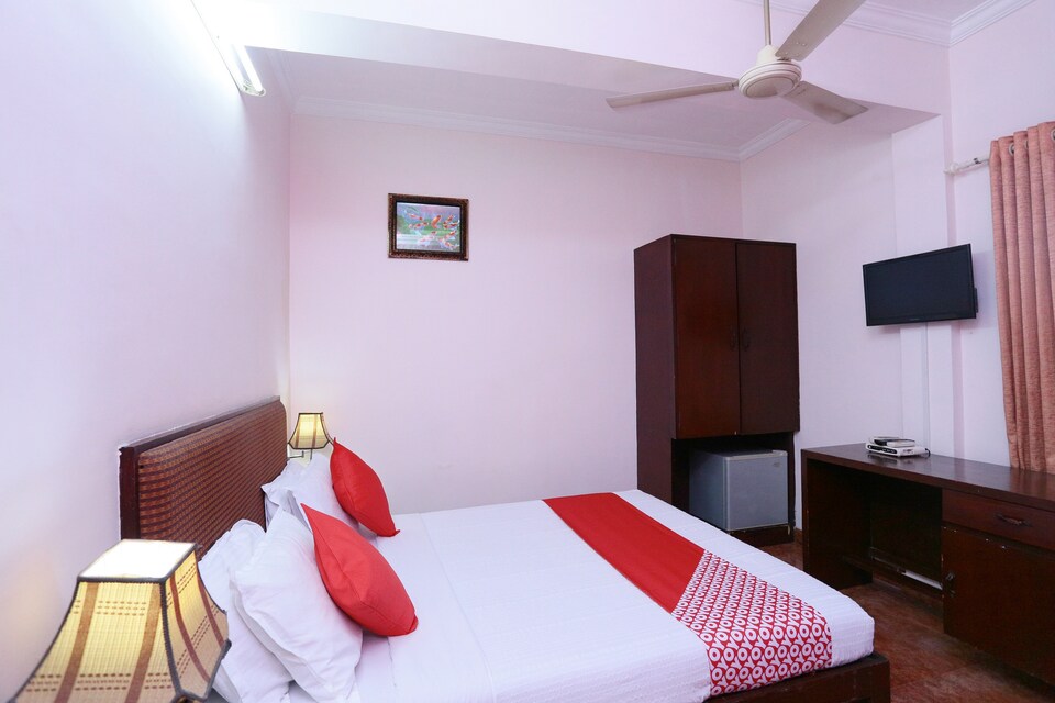 OYO 16726 Ammu Regency, Thrissur, Thrissur