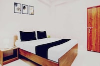Hotel O IIT Banaras Road