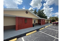 Tropicana Motel Wauchula FL