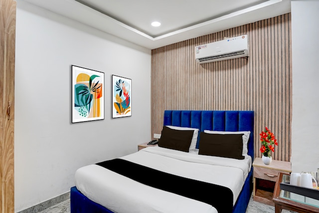 Super Townhouse by OYO Mohali Bus Terminal Formerly Hotel HM Crystal