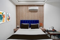Super Townhouse by OYO Mohali Bus Terminal Formerly Hotel HM Crystal