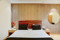 Super Townhouse by OYO Mohali Bus Terminal Formerly Hotel HM Crystal