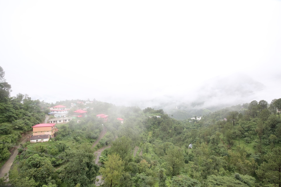 OYO Home 16754 Valley View, Solan, Solan