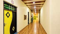 OYO 848648 Hotel Yellow Town