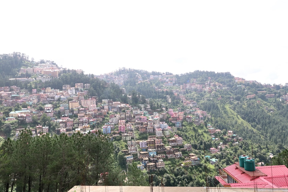 OYO Home 16757 Comfy 2BHK, New Shimla, Shimla