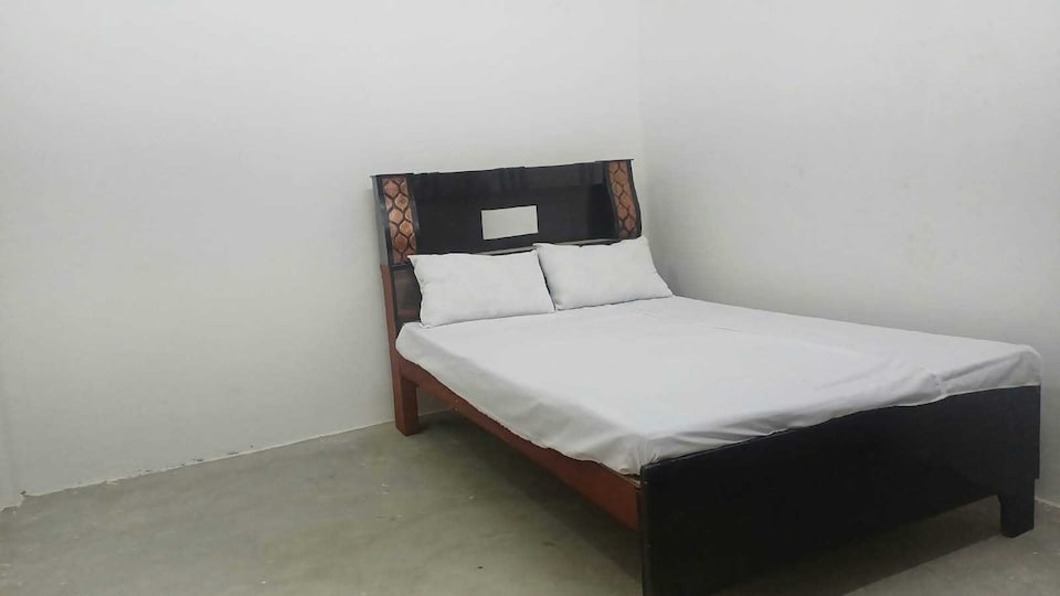 SPOT ON Basera Inn, Farrukhabad, Farrukhabad
