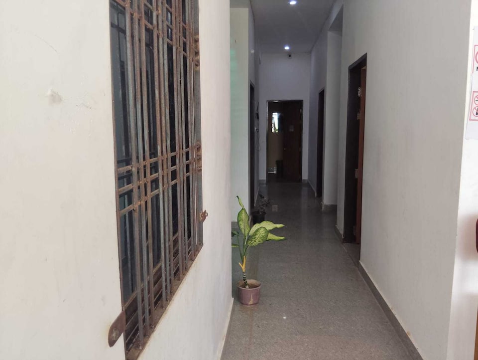 Hotel O A.R Palace, Vikas Nagar Lucknow, Lucknow
