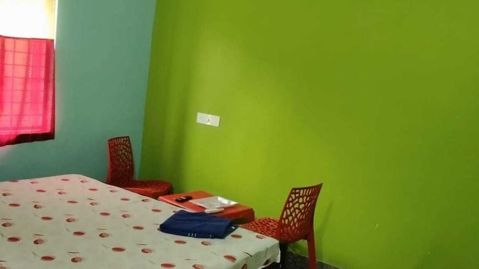 SPOT ON Royal Guest House, Kendarapara, Kendarapara