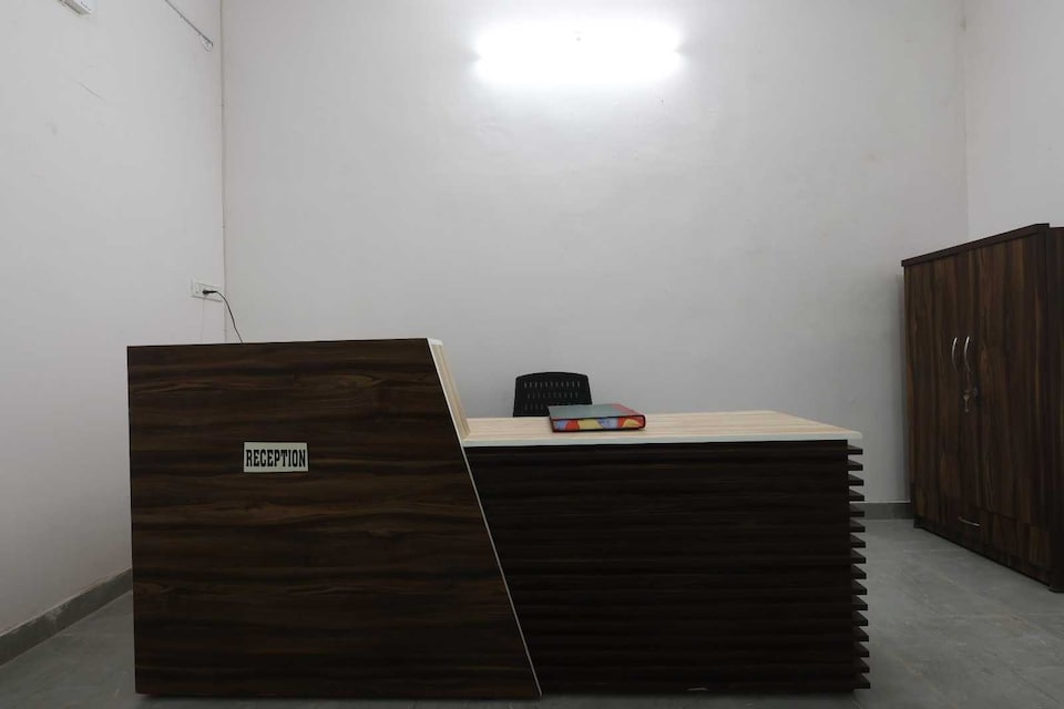  Hotel O New Rao Residency, Bhiwadi, Bhiwadi