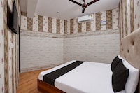 The King Inn residency Hotel 