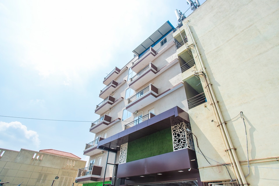 OYO 16803 Hotel Blueberry  Capital Bangalore  Book    1439 OYO