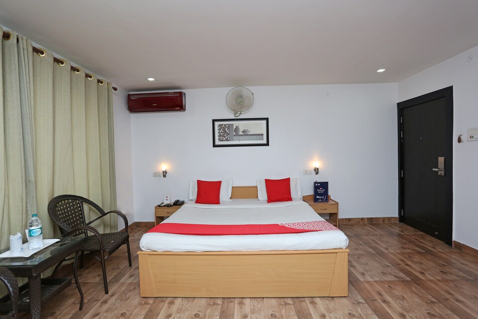 LIVE as GHY924, Ulubari Guwahati, Guwahati