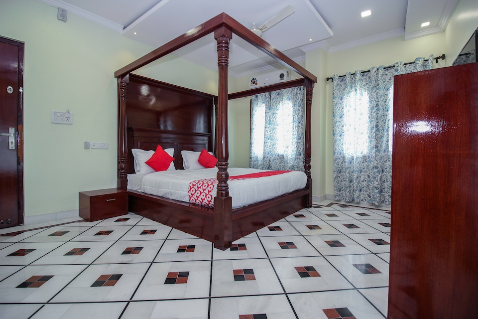 OYO 16854 Hotel Alba Inn, Sindhi Camp, Jaipur