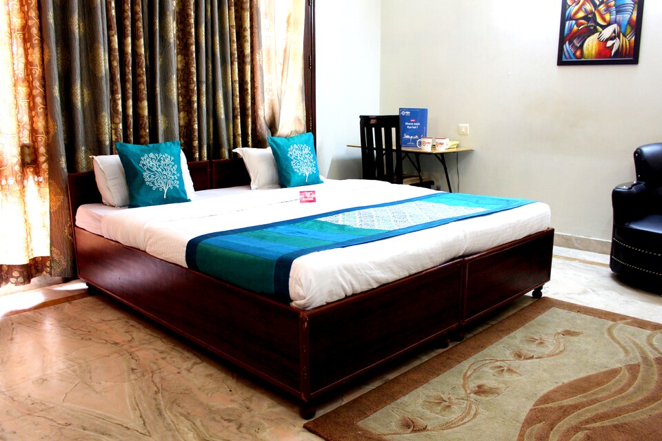 OYO Rooms 351 Near Star Mall, HUDA CENTRE 1, Gurgaon
