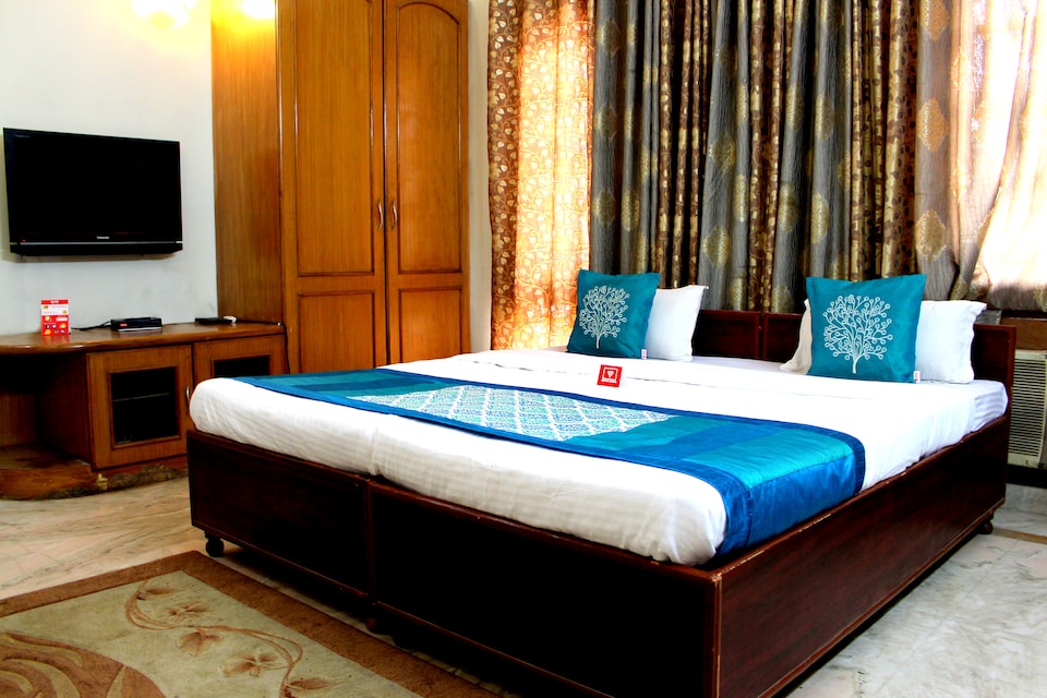 OYO Rooms 351 Near Star Mall, HUDA CENTRE 1, Gurgaon