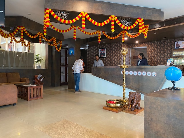 OYO 848714 Dev Residency