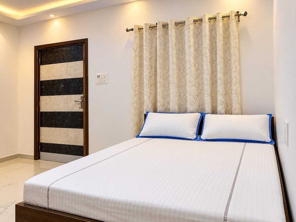 SPOT ON Madhur Milaap Cafe And Homestay, Sitapur, Sitapur