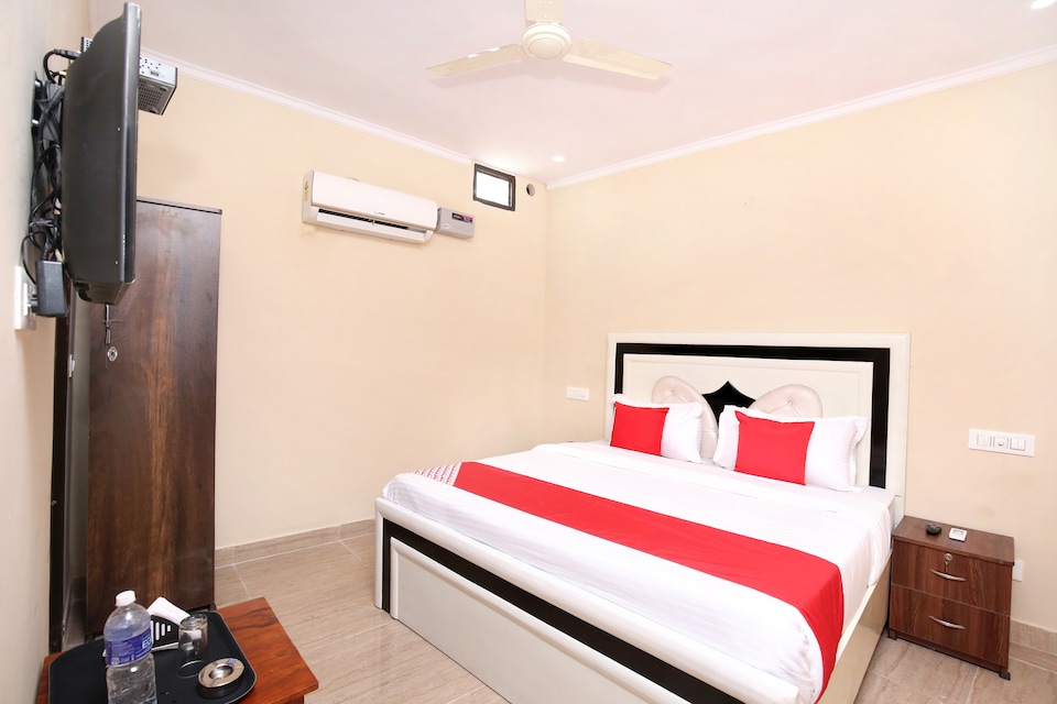  Hotel O Sky, Zirakpur, जीरकपुर
