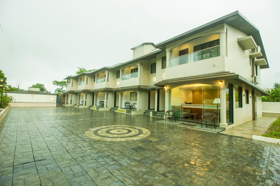 Capital O 16884 Five Elements, Lonavala Market, Lonavala