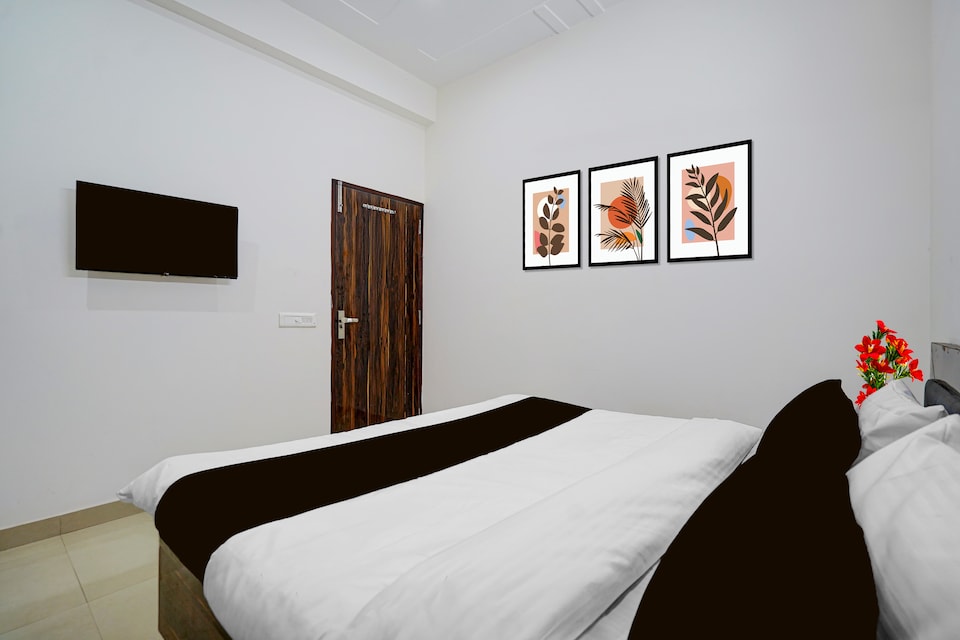 Hotel O Sector 69 Gurgaon, Golf Course Road, Gurgaon