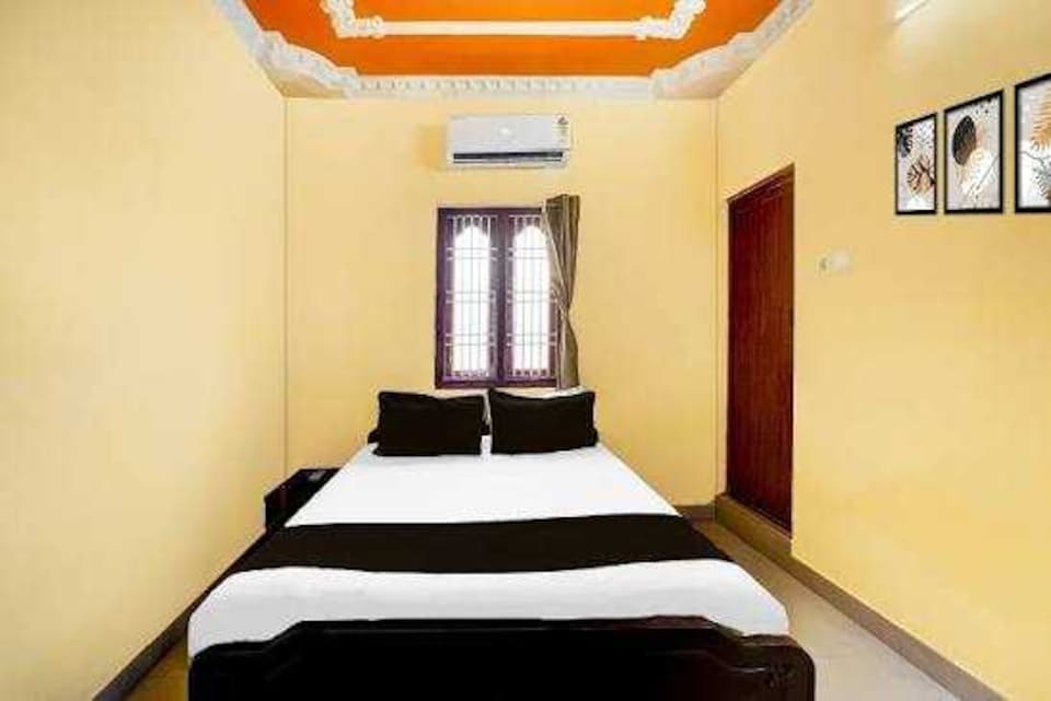 Hotel O VKS Palace, ECR Chennai, Chennai