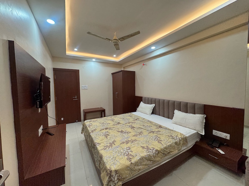 Hotel O Sunshine, MP Nagar Bhopal, Bhopal