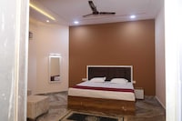 SPOT ON Hotel Mandap Inn