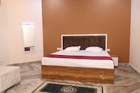 SPOT ON Hotel Mandap Inn