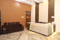 SPOT ON Hotel Mandap Inn