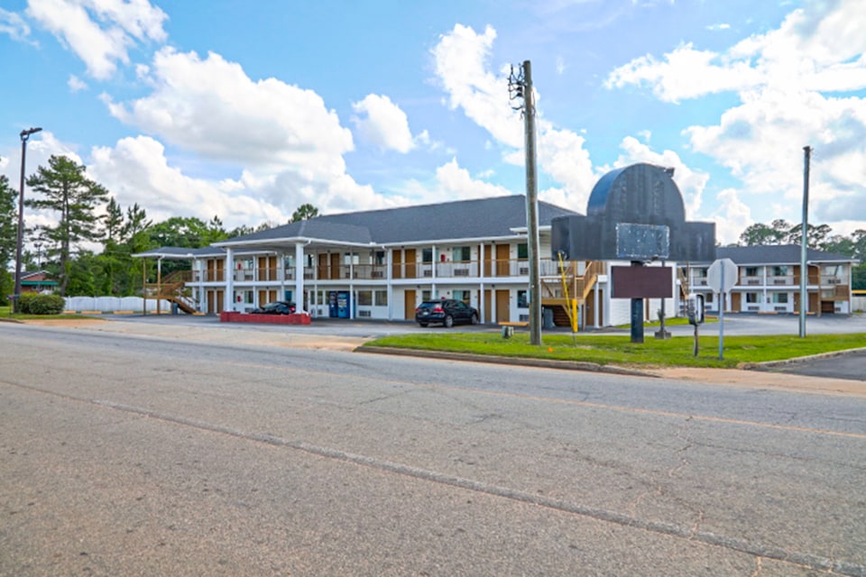 Economy Inn by OYO Ashburn I-75, C31714, Ashburn GA