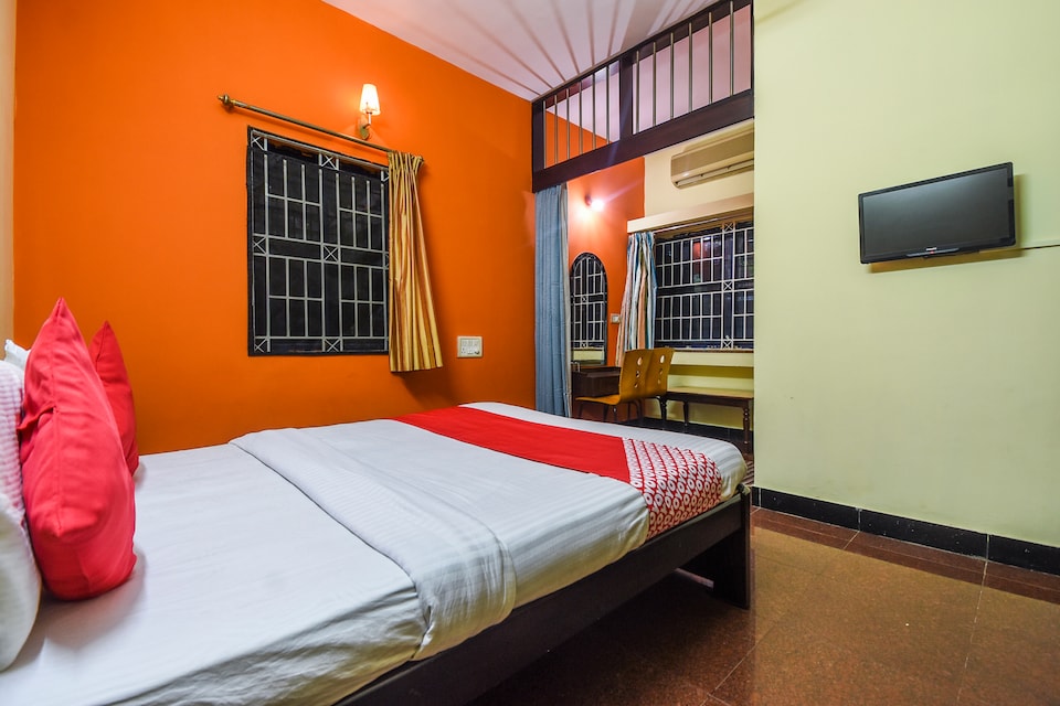 OYO 16896 Priyanka Residency, Cox Town Bangalore, Bangalore