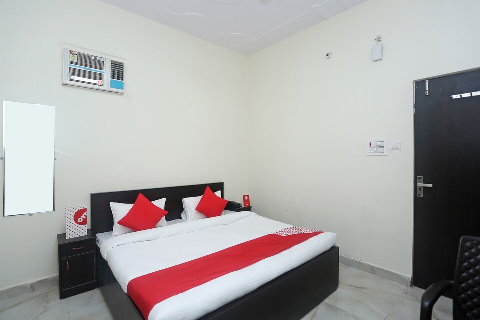 OYO 16904 Hotel Maharaja Palace, Aligarh, Aligarh