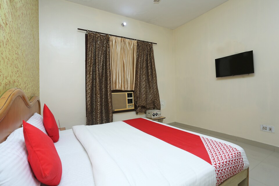 OYO Hotel Balsons, Patiala, Patiala